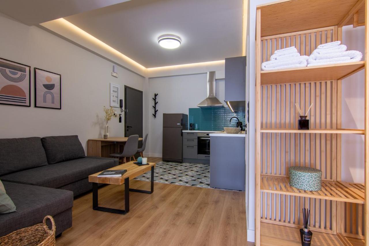 Studio 48, Cozy Apartment In Kalamata City Center 外观 照片