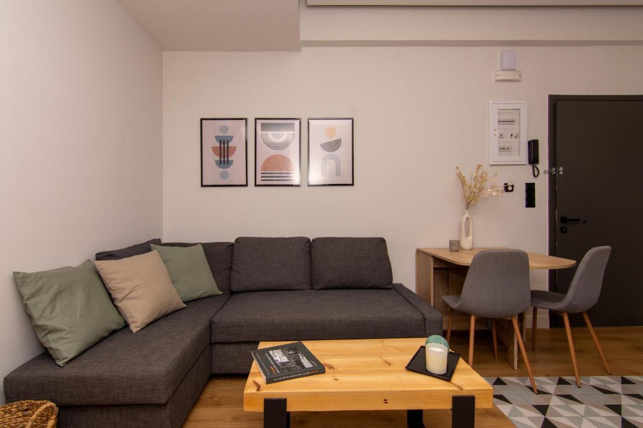 Studio 48, Cozy Apartment In Kalamata City Center 外观 照片