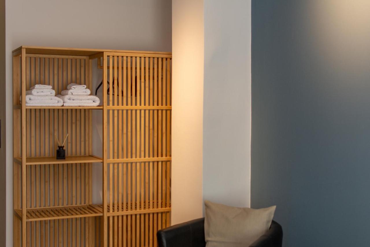 Studio 48, Cozy Apartment In Kalamata City Center 外观 照片